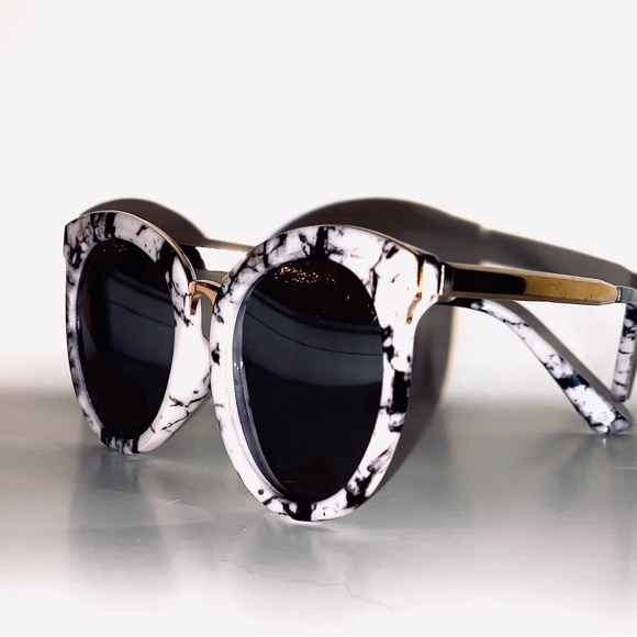 Rare Bertha Marble Framed Sunglasses - Picture 6 of 6